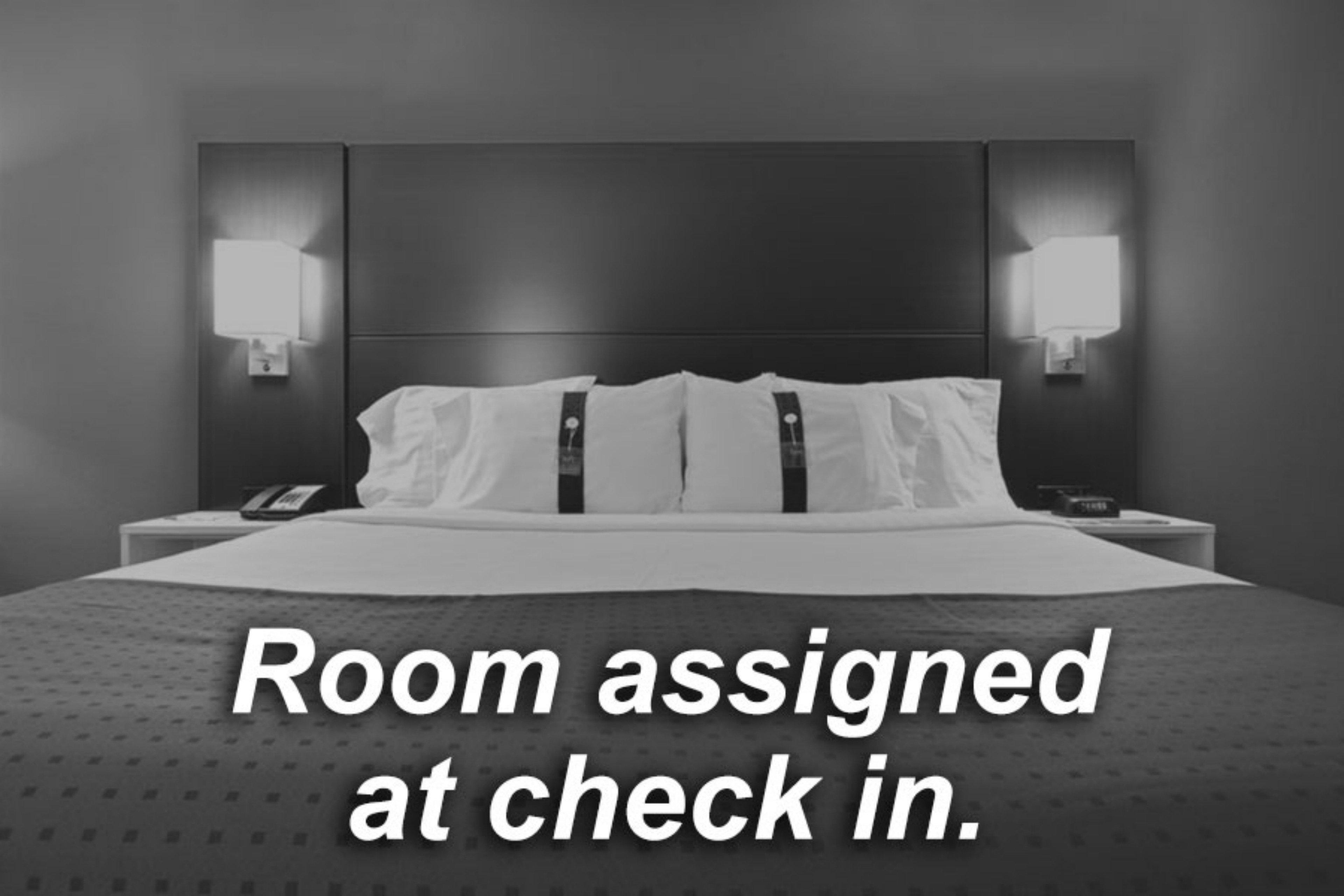 Holiday Inn Express Kenedy By Ihg Zewnętrze zdjęcie
